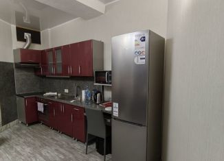 Продаю 2-ком. квартиру, 64 м2, Ростов-на-Дону, улица Думенко, 7/9