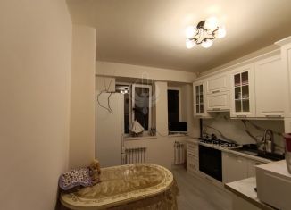 Продам трехкомнатную квартиру, 63 м2, Грозный, улица Лескова, 20