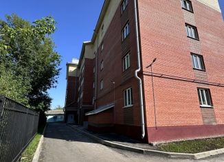 Продается 2-комнатная квартира, 61.4 м2, Кострома, улица Коммунаров, 4А, Фабричный район