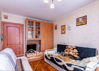 Продается трехкомнатная квартира, 60.4 м2, Санкт-Петербург, улица Есенина, 8к1, муниципальный округ Сосновское