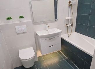 Продаю двухкомнатную квартиру, 57 м2, Тобольск, ЖК Иртыш, микрорайон Центральный, 27