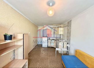 Продам квартиру со свободной планировкой, 23 м2, Старый Оскол, 1-й Севастопольский переулок, 1