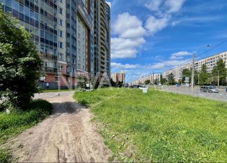 Продается торговая площадь, 97.1 м2, Санкт-Петербург, проспект Просвещения, 99, метро Девяткино