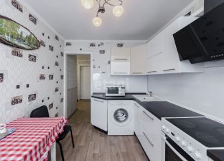 Продается двухкомнатная квартира, 46.7 м2, Тюмень, улица Моторостроителей, 9