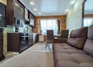 Продам 2-комнатную квартиру, 44 м2, Камчатский край, улица Кирдищева, 10