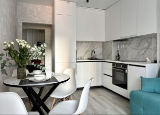 Продаю трехкомнатную квартиру, 77.1 м2, рабочий поселок Маркова, жилой комплекс Ботаника, 4, ЖК Ботаника