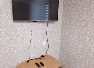 Сдам двухкомнатную квартиру, 45 м2, Саратов, Комсомольская улица, 2