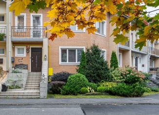 Продается таунхаус, 350.4 м2, Санкт-Петербург, метро Озерки, Береговая улица, 18к2