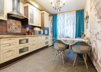 3-комнатная квартира на продажу, 109.1 м2, Петергоф, Чичеринская улица, 2