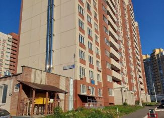 Продам однокомнатную квартиру, 35 м2, Чувашия, Солнечный бульвар, 8к2