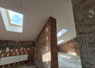 Продажа 2-ком. квартиры, 42 м2, деревня Марьино, Жемчужная улица, 1к4