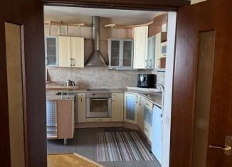 Продается 3-ком. квартира, 114.5 м2, Республика Башкортостан, Революционная улица, 111/2