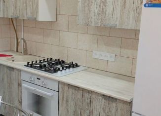 Сдаю 2-ком. квартиру, 52 м2, Оренбургская область, улица Персиянова, 127А