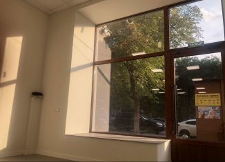 Продаю торговую площадь, 108 м2, Симферополь, улица Горького, 3А