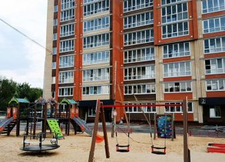 Продаю двухкомнатную квартиру, 94 м2, Йошкар-Ола, микрорайон Мирный, улица Кирова, 27