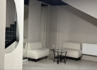 Сдается в аренду помещение свободного назначения, 16 м2, Карачаево-Черкесия, улица Калантаевского, 28