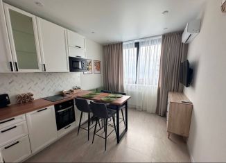 Сдаю в аренду 1-комнатную квартиру, 38 м2, Сочи, Ясногорская улица, 16/2к4, микрорайон Бытха