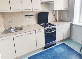 Сдам в аренду однокомнатную квартиру, 34 м2, Верхняя Пышма, улица Уральских Рабочих, 46А