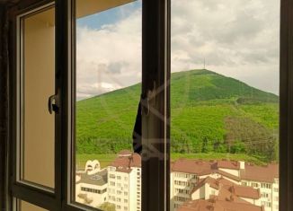 Двухкомнатная квартира на продажу, 90 м2, Пятигорск, улица 295-й Стрелковой Дивизии, 21