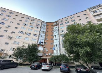 Продаю 2-комнатную квартиру, 55 м2, Грозный, улица Полярников, 52