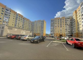 Продажа 1-ком. квартиры, 37 м2, Саратов, улица имени Николая Сдобнова, 5