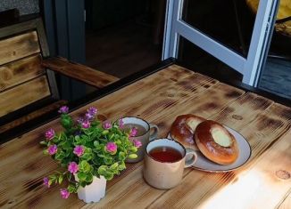 Сдаю в аренду дом, 47 м2, Карачаево-Черкесия, посёлок Романтик, 1