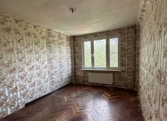 Продам 1-комнатную квартиру, 30.2 м2, Санкт-Петербург, метро Елизаровская, проспект Большевиков, 49к1