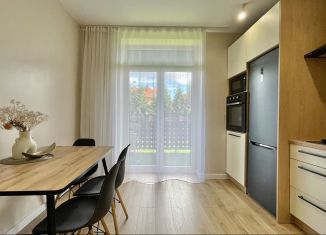 Продаю 1-комнатную квартиру, 40.8 м2, Калининград, Орудийная улица, 32Вк1