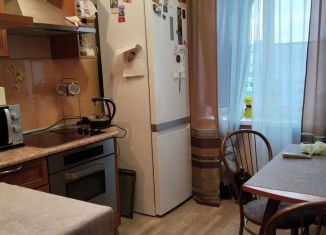 Продажа 3-комнатной квартиры, 65 м2, Самарская область, улица Дзержинского, 38