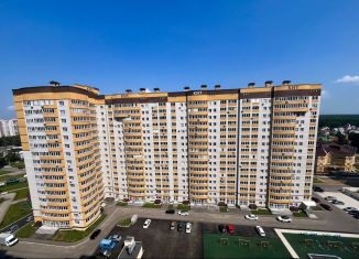 Продается двухкомнатная квартира, 71.3 м2, Воронеж, улица Академика Конопатова, 13