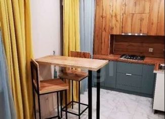 Продам 1-комнатную квартиру, 32 м2, Курск, улица Карла Маркса, 72к2