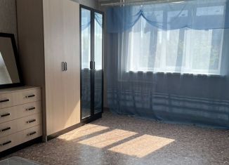 Сдача в аренду 1-комнатной квартиры, 34 м2, Балашов, Шоссейная улица, 8Ак2