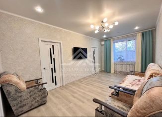 Продается 3-ком. квартира, 79 м2, Арск, улица Комарова, 29А