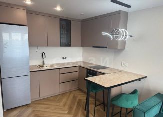 Продается однокомнатная квартира, 37.5 м2, Тюмень, Лесопарковая улица, 1к1