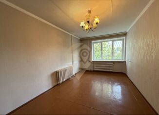 Продаю 1-ком. квартиру, 29.6 м2, Старый Оскол, микрорайон Приборостроитель, 9