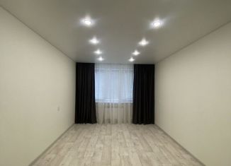 Продаю 2-ком. квартиру, 51.4 м2, Татарстан, улица Шамиля Усманова, 2