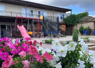 Продам дом, 427.9 м2, поселок Кучугуры, Береговая улица, 39Б