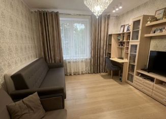 Продажа 2-комнатной квартиры, 55.7 м2, Октябрьский, Социалистическая улица, 10