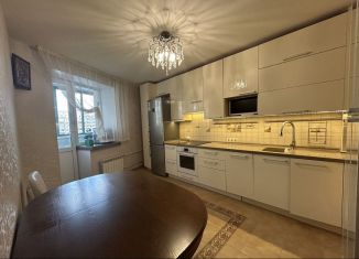 Аренда трехкомнатной квартиры, 90 м2, Санкт-Петербург, Гражданский проспект, 116к5