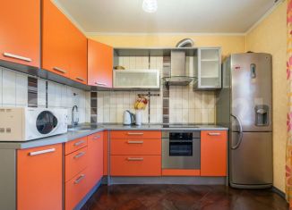 Аренда 2-комнатной квартиры, 75 м2, Липецк, бульвар Сергея Есенина, 5