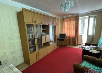 Продается 2-ком. квартира, 45 м2, Туймазы, улица Мичурина, 19Б