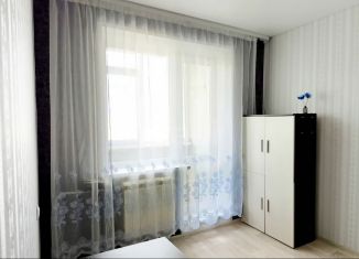 Продаю 1-комнатную квартиру, 28.1 м2, Тобольск, 9-й микрорайон, 13