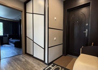 Продам трехкомнатную квартиру, 60.8 м2, Вилючинск, улица Победы, 19