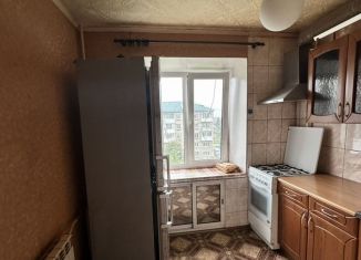 Продаю 2-ком. квартиру, 46 м2, Серов, улица Рабочей Молодёжи, 3