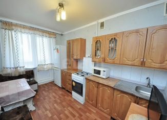 Продаю 2-ком. квартиру, 54.4 м2, Салават, улица Островского, 78