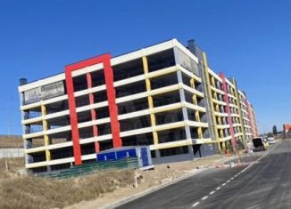 Сдаю в аренду машиноместо, 14 м2, Крым, улица Крымской Весны, 16Ас1