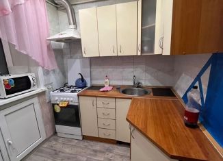 Сдается 1-комнатная квартира, 33 м2, Туймазы, улица Мичурина, 15Б