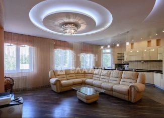 Продам 4-комнатную квартиру, 120 м2, Люберцы, улица Калараш, 13