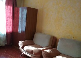 Продается 1-ком. квартира, 35 м2, Магнитогорск, улица Суворова, 136