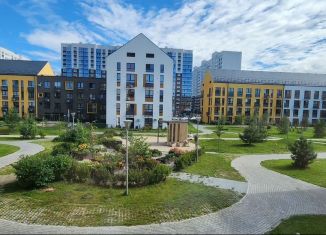 Сдается в аренду 1-комнатная квартира, 38 м2, Тюмень, улица Павла Шарова, 42